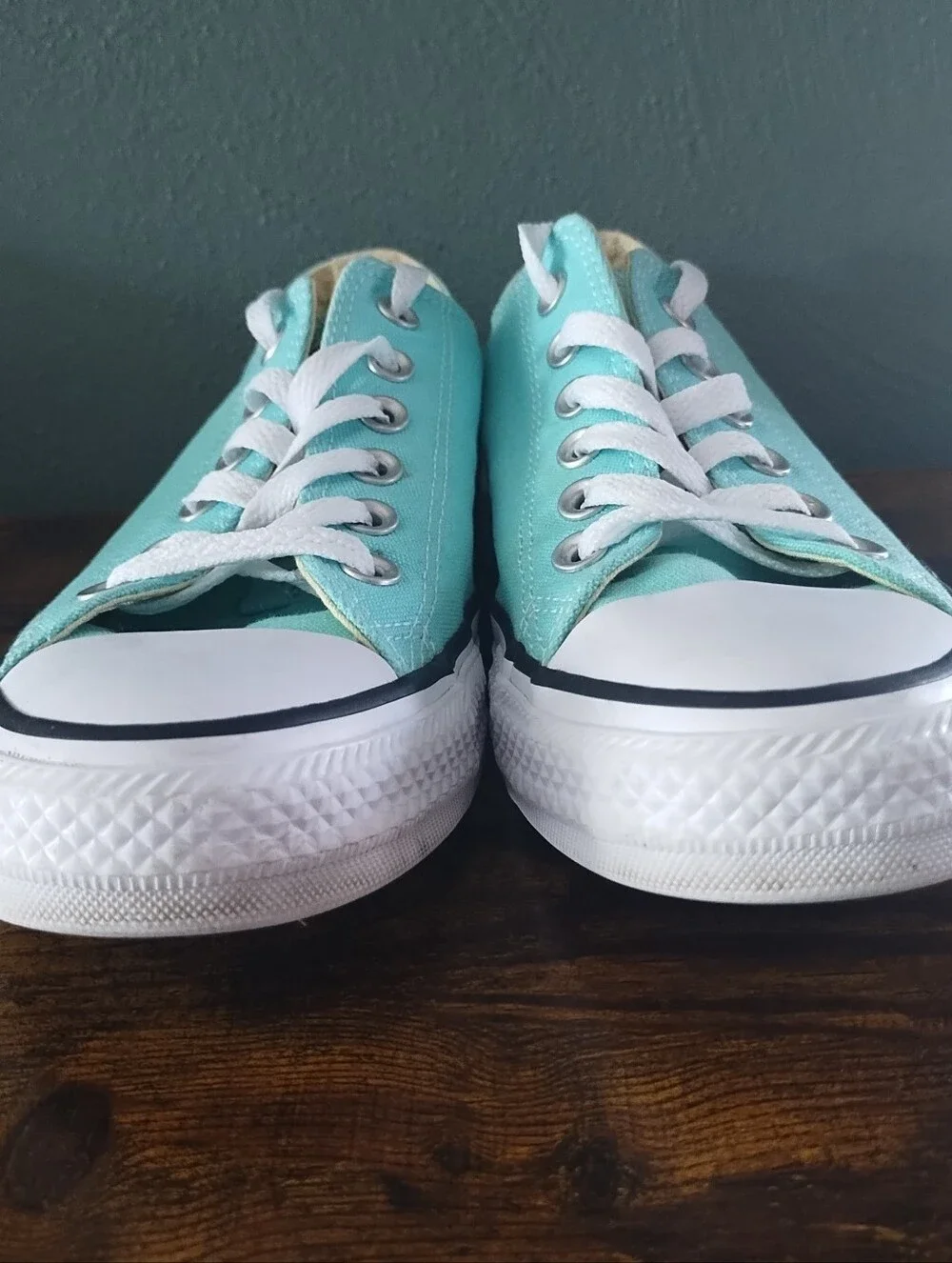 Converse Womens 8/Men 6 Chuck Taylor All Star Sneakers Low Top Aqua Blue Teal